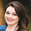 Headshot of Kyra Molinaro